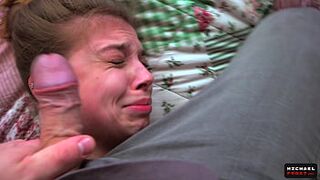 Ravaged the Stunner Delivery Gal Instead of a Hooker Oops