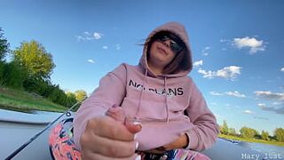 Hasty hj are fishing