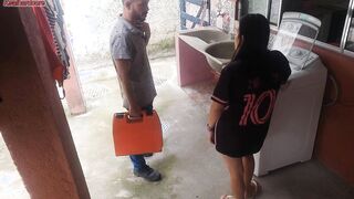 Married housewife pays washing machine repairman with her rump while spouse is away