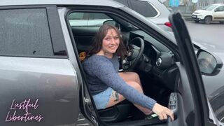 Internal ejaculation Cuckold Mature COUGAR Wifey as she Takes a Call from her Hubby