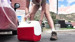 Funbags out in Desert… Naked Travel Vlog!! w Draining