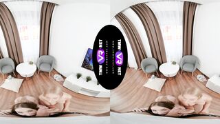 Bisexous three of wild roomies