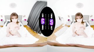 Bombshell lures a twunk inwards her